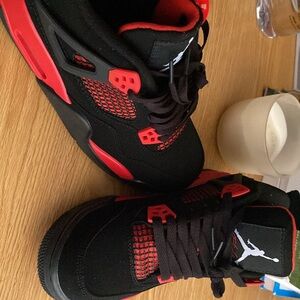 Jordan 4s. Brand new never worn
